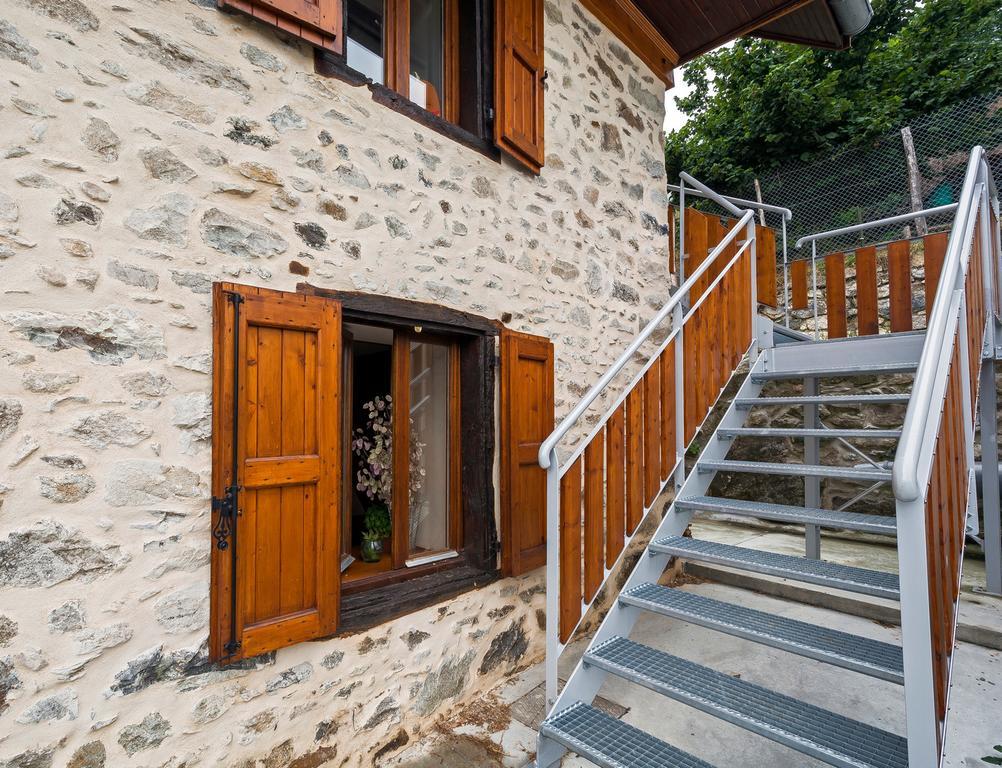 Le Carnival Bed & Breakfast Laval  Luaran gambar